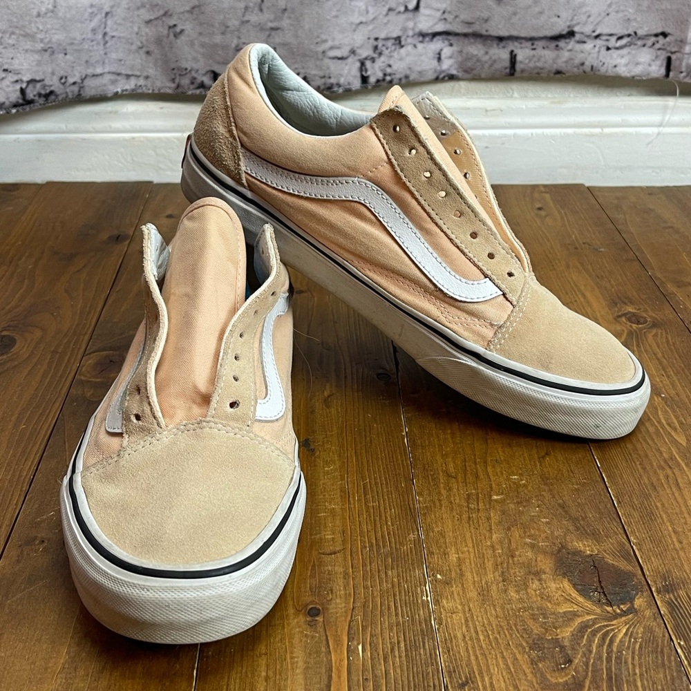 Vans Old Skool men’s size 8.5, women’s size 10 pale peach shoes